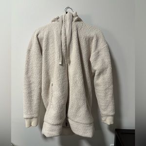 Athleta Tugga Sherpa Coat Long